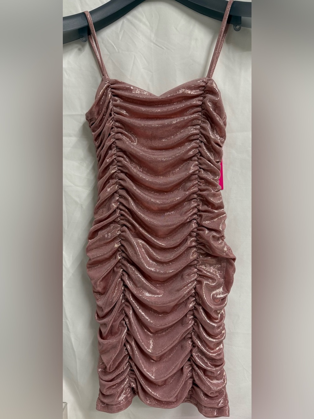 With Jules Ruched Metallic Rose Gold Big Girls Sleeveless Stretchy dress. R9C.